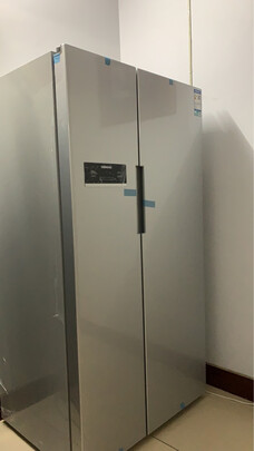 %title插图%num 西门子(SIEMENS) 610升 变频风冷无霜对开双开门冰箱 大容量 速冷速冻(银色) BCD-610W(KA92NV60TI)