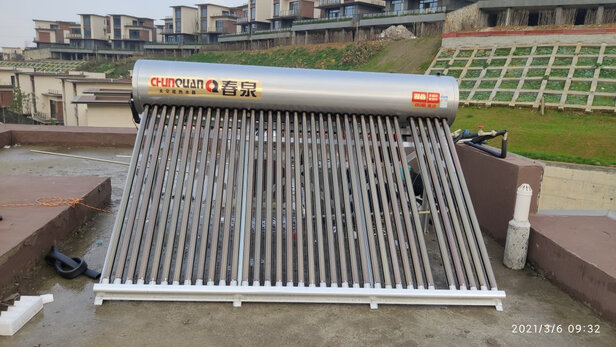 春泉|外观展示春泉太空能热水器怎么样？到底是好还是差？