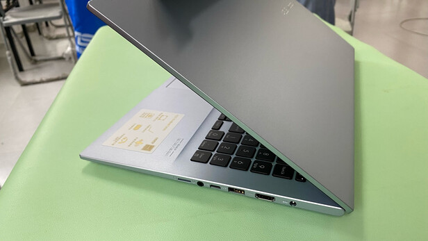 华硕无畏Pro14|评测细节：华硕无畏Pro14标压锐龙版怎么样？用后一周讲内幕真相