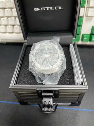 %title插图%num 【圣诞礼物】卡西欧(CASIO)男表G-SHOCK运动日韩表GST-B400钢铁之心太阳能男士手表 GST-B400-1A 小米原装耳机