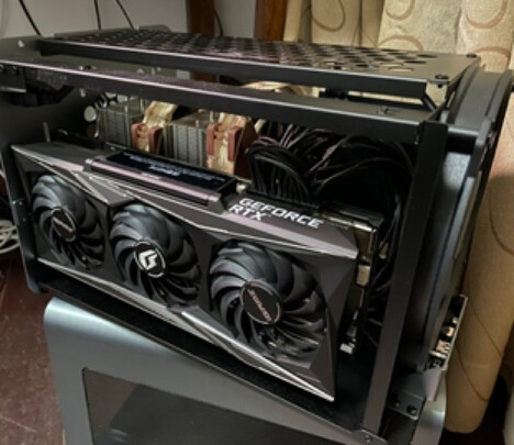 七彩虹（Colorful）火神iGame GeForce RTX 3090 Vulcan OC 24G 1695-1785Mhz 赛博朋克2077游戏光追电脑显卡