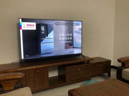 TCL|外观展示Tcl电视55t6和55v8哪款比较好？告诉大家真相内幕？