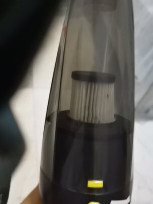 车载吸尘器