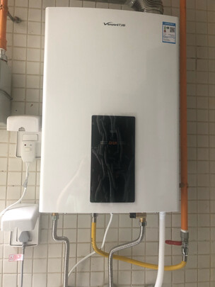 万和 （Vanward ）16升增压零冷水燃气热水器一级能效冷凝式语音智控恒温防烫防冻健康净浴天然气 【一级节能零冷水】 节省燃气30%+一键增压PLS5P16