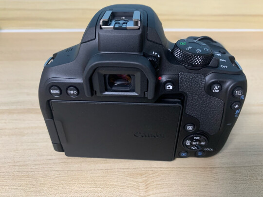 佳能(canon)eos 200d ii单反相机怎么样?优缺点测评爆料?