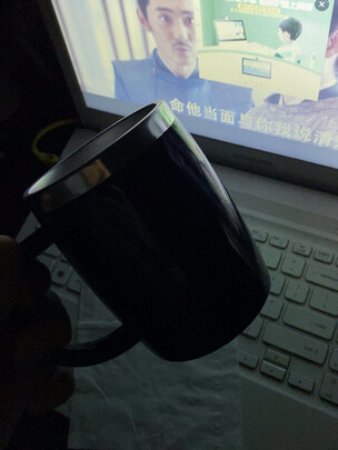 保温杯