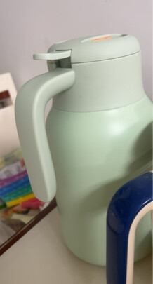 保温壶