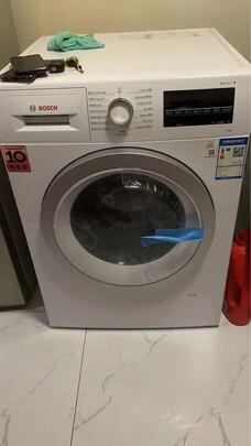 %title插图%num 博世 BOSCH 9公斤变频滚筒洗衣机 除菌液 婴幼洗 冲锋衣 超快洗 XQG90-WGA242Z01W