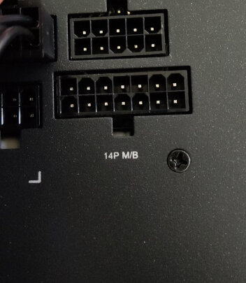 %title插图%num 艾湃电竞(Apexgaming)AJ-850M 额定850W 全模组电源旗舰型 80PLUS金牌 全日系电容 智能启停 10年换新