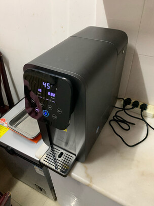 %title插图%num 西屋(Westinghouse)弱碱性 家用直饮净水器 免安装台上饮水机 反渗透过滤净饮加热一体机 WFHRO-F5弱碱