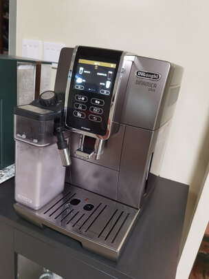 %title插图%num 德龙(Delonghi)咖啡机 醇享系列全自动咖啡机 意式美式 泵压 中文触屏家用全自动 一键奶咖 原装进口 D9 T