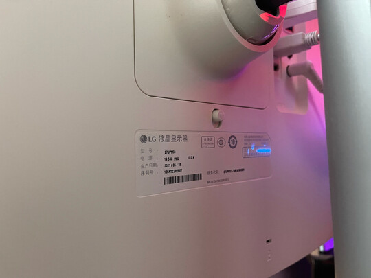 LG27UP850一个月后开始后悔了诉说原因