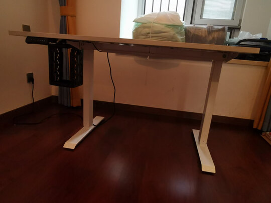 乐歌升降电脑桌办公桌|评测细节：乐歌升降电脑桌到底是好还是差？不吹不黑讲体验真相