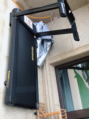 ReebokRVRE-10421RD跑步机|ReebokRVRE-10421RD跑步机真实使用感受？真相必看