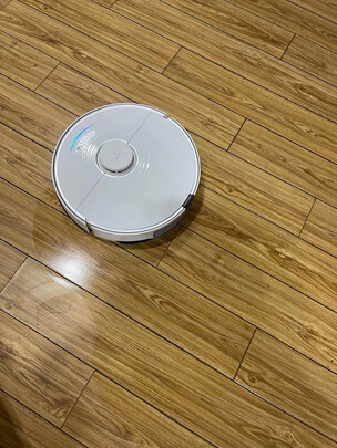 扫地机器人|消费者诉说石头扫地机器人T7S Plus到底怎么样?用后一周说体验真相？