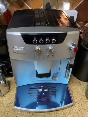 咖啡机|德龙ESAM04.110.S咖啡机怎么样？亲身体验告知你实情！