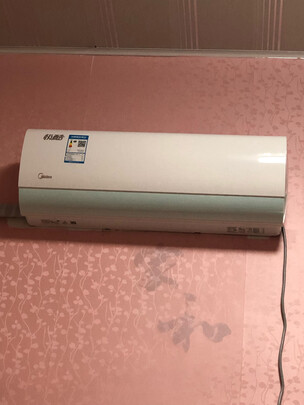 空调|【今日头条】对比评测美的极酷和酷金哪个好？告诉大家对比真相