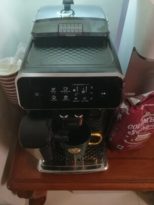 飞利浦（PHILIPS）咖啡机 意式全自动Lattego家用现磨咖啡机 欧洲原装进口 一键卡布奇诺自带奶壶  EP2131/62