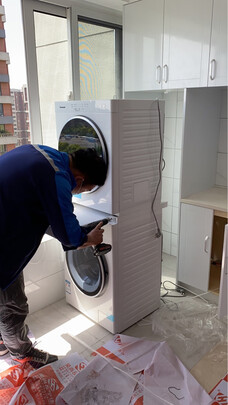 店铺所说的这款《松下(panasonic)滚筒洗衣机全自动10公斤  洗烘一体