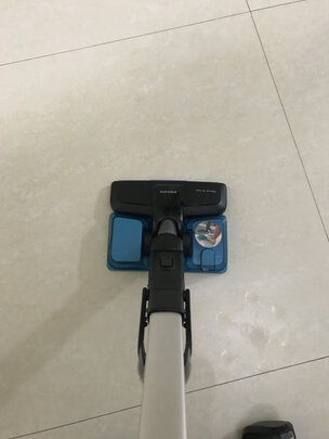 飞利浦(PHILIPS)W7 手持无线吸尘器 吸拖一体机 除螨 宠物 家庭适用 超长续航 FC6908/82