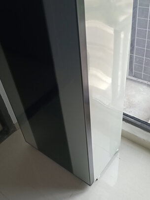 空气能热水器|外观展示纽恩泰空气能热水器怎么样?多少人不看这被忽悠了