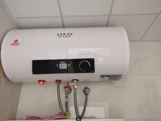 三,四季沐歌(micoe)即热式电热水器网友对比评测