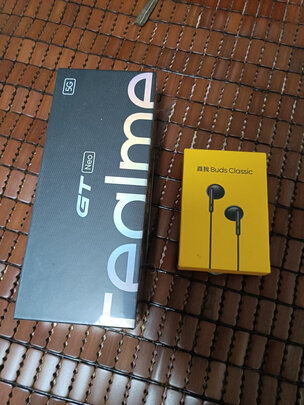 真我GT Neo 闪速版一个月后开始后悔了诉说原因