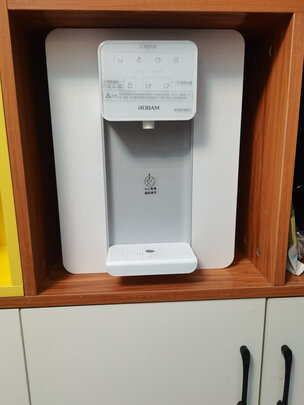 壁挂管线机