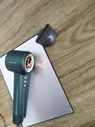 真实经历揭秘德国LANSAM电吹风机怎么样?大家可能不知的秘密