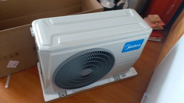 空调|消费者诉说讲讲看美的旋耀和格力润慧哪个好？看感受说真相感受