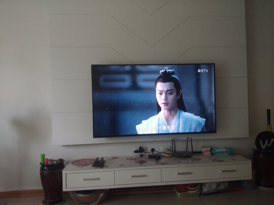 TCL 65L8-J 65英寸液晶平板电视 4K超高清HDR 智能网络WiFi 超薄影视教育资源电视
