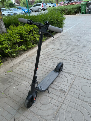 真实吐槽【联想m2 plus电动滑板车】评测质量怎么样?还值得入手吗?