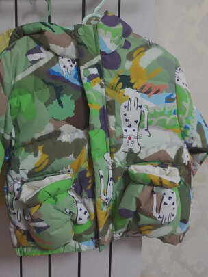 儿童羽绒服
