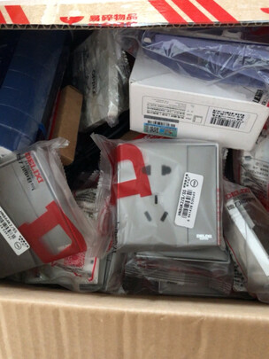  德力西(DELIXI)开关插座面板 CD886系列 16A三孔空调插座带16A一开双控开关 星空灰 