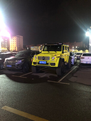 汽车三角警示牌