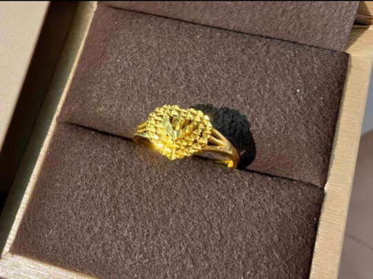 黄金戒指