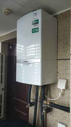 %title插图%num 威能(Vaillant)turboMAX 天然气壁挂炉24kW(80-150㎡)德系精工 采暖热水两用 天然气地暖暖气片锅炉
