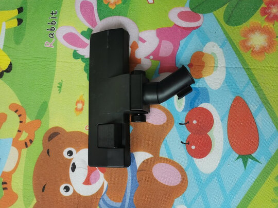 车载吸尘器