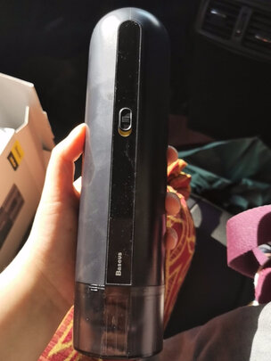 车载吸尘器