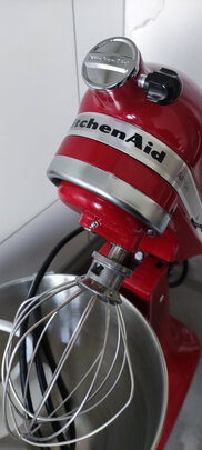 KitchenAid5KSM150PSCVB厨师机|【电商快报】凯膳怡厨师机型号对比哪款更好一些？自已看真相内幕