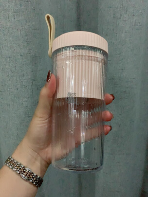 电动榨汁杯