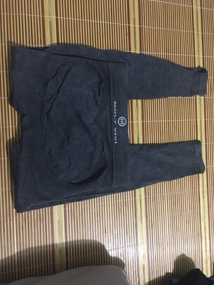 牛仔裤