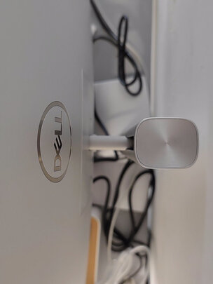 戴尔U2722DX选购攻略需注意细节