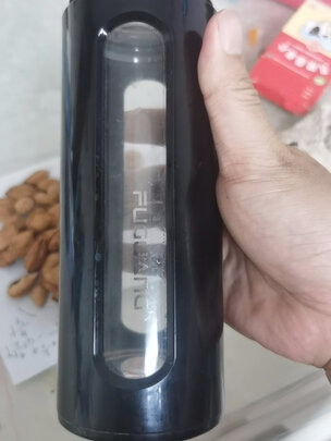 玻璃杯