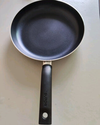 不粘锅