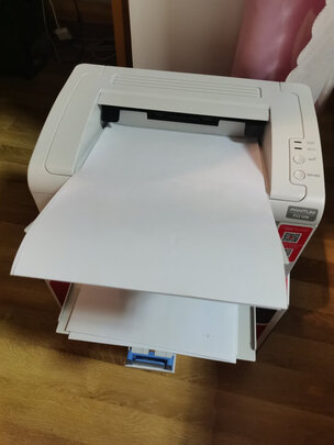 下午就到货了,物流特别快,没耽误打印明天要用的东西,虽然买的黑白的