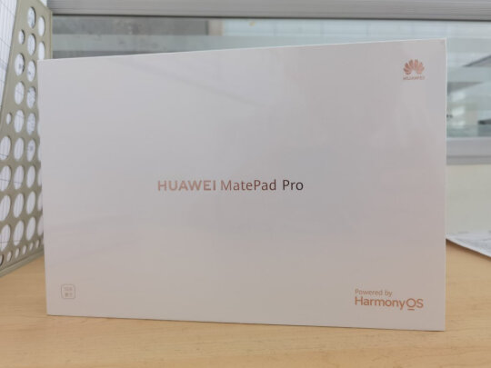 华为MatePad Pro好不好？运行流畅吗，尺寸合适吗 