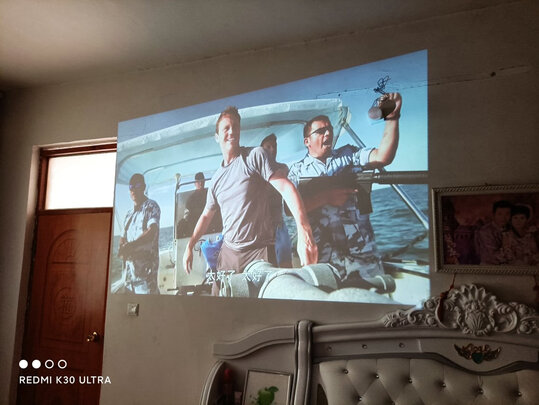 微影M8手机投影仪|[用户爆料]讲讲看微影M8手机投影仪怎么样？讲一讲体验真相？