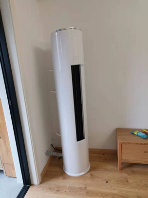 华凌KFR-72LW/N8HF3空调柜机|外观展示华凌KFR-72LW/N8HF3空调怎么样?用后一周说体验真相
