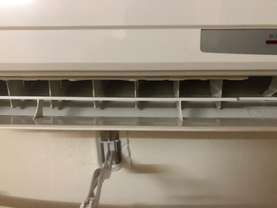 京东小家jdxxdd0000001对比京东小家空调清洗-挂机到底哪款更好，哪个清洗更加仔细，哪个高端大气 